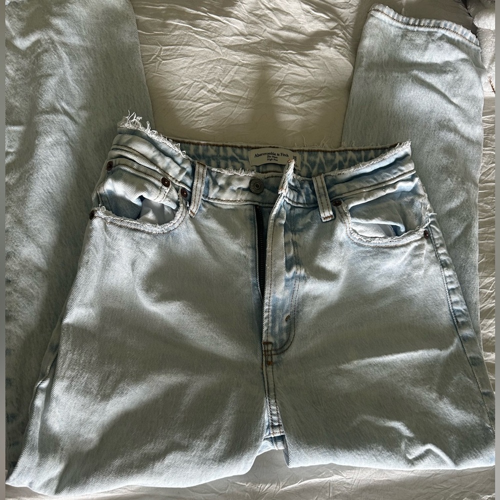 Abercrombie high rise mom jeans